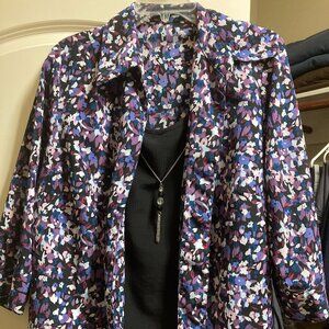 Like New Notations Black Abstract Blouse 1X w/Necklace